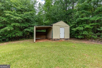 Enjoy peaceful country living with the convenience of nearby - photo 7