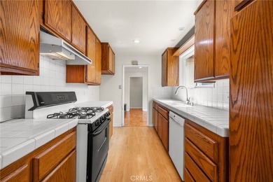 This corner lot, 3 Bedroom, 2 and 1/2 bath is in the popular Los - photo 18