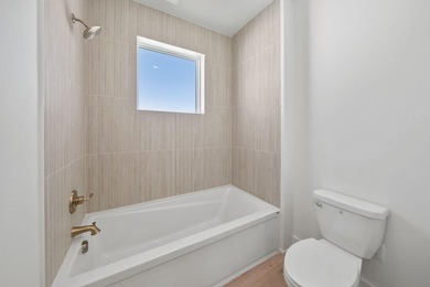 Luxury 2025 new construction near the Gulf with private pool - photo 34
