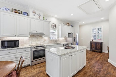 Nestled on a premium .38-acre double cul-de-sac lot in Flower - photo 36