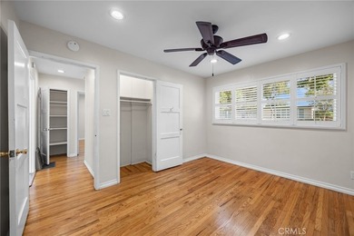 This corner lot, 3 Bedroom, 2 and 1/2 bath is in the popular Los - photo 45
