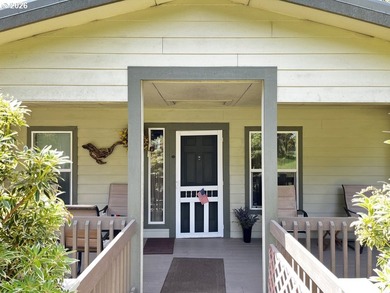 Experience the beauty of lakefront living with this exceptional - photo 8
