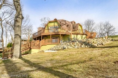 Lake Home For Sale in Fenton, Michigan