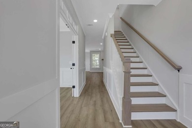 MOVE IN READY! Home is priced to sell! A massive FINISHED - photo 4