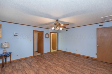 MOTIVATED SELLER! 3 Bedroom, 3 Bath Home in Windmill Acres has 2