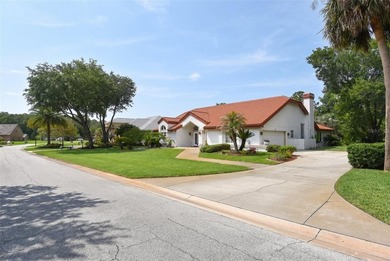 Welcome to the highly sought-after gated community of Breakaway - photo 25