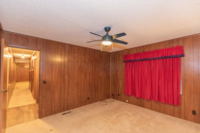 MOTIVATED SELLER! 3 Bedroom, 3 Bath Home in Windmill Acres has 2