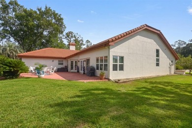 Welcome to the highly sought-after gated community of Breakaway - photo 40