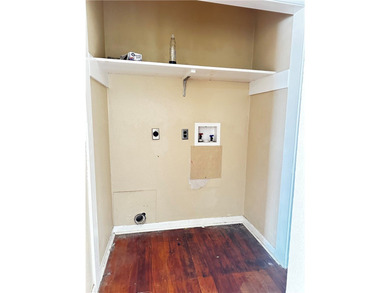 Welcome to this beautiful house, with a little TLC can be your - photo 12