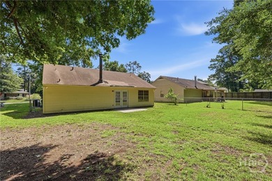 Isle of Hope Area Gem! Updated 3BR/2BA in a Prime Location! - photo 31