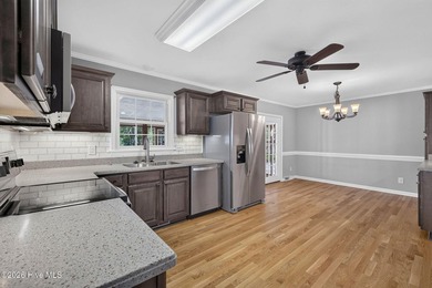 Welcome home to this beautifully updated, truly move-in ready - photo 10