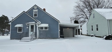 Lake Erie Home For Sale in Erie Pennsylvania