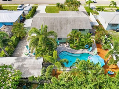 This beautifully renovated home is a short walk to the beach - photo 4