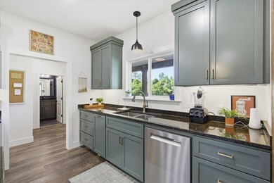 Motivated sellers! $5,000 in seller concessions. Step into this - photo 15