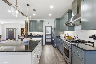 Motivated sellers! $5,000 in seller concessions. Step into this - photo 19