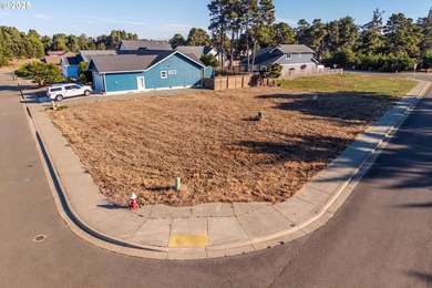 Located just blocks from the beach, this .23-acre corner lot in - photo 22