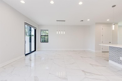 You will LOVE this stunning Lake Front Corner Townhouse. 3 - photo 26