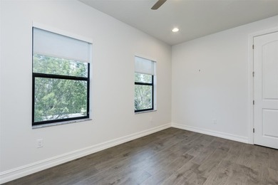 You will LOVE this stunning Lake Front Corner Townhouse. 3 - photo 30