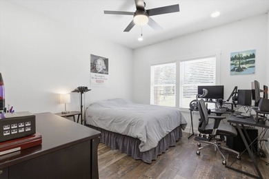 Motivated sellers! $5,000 in seller concessions. Step into this - photo 30