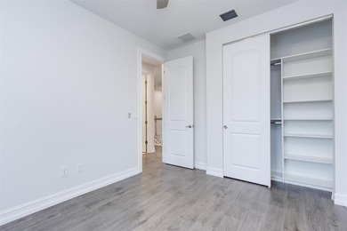You will LOVE this stunning Lake Front Corner Townhouse. 3 - photo 36