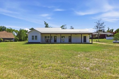 Motivated sellers! $5,000 in seller concessions. Step into this - photo 44