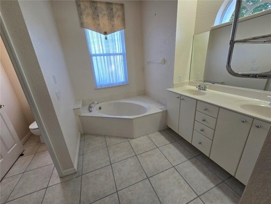 Nestled in the highly sought-after Sec. 15 area of Port - photo 15