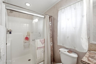 Forget everything you know about manufactured homes--this - photo 20