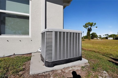 Welcome to your dream home in beautiful Cape Coral! This - photo 48