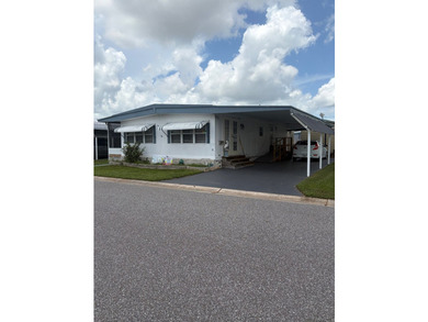 Move-in ready 2BD/2BA home with thoughtful updates throughout! - photo 1