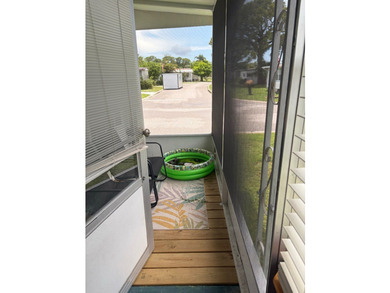 Move-in ready 2BD/2BA home with thoughtful updates throughout! - photo 9