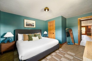 Welcome to this luxury countryside getaway in the heart of - photo 15
