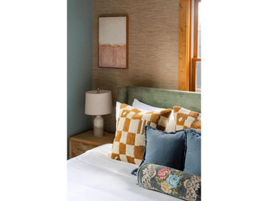 Welcome to this luxury countryside getaway in the heart of - photo 19