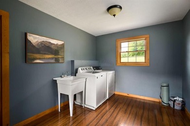 Welcome to this luxury countryside getaway in the heart of - photo 26