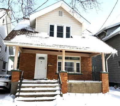 Lake Erie Home For Sale in Erie Pennsylvania