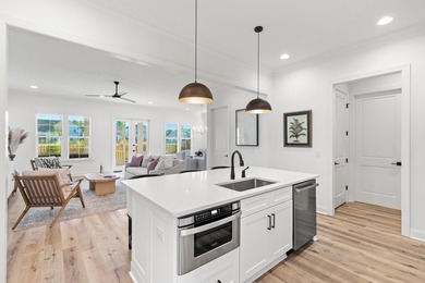 *Fully Furnished Brady MODEL - this is a true turn-key - photo 2