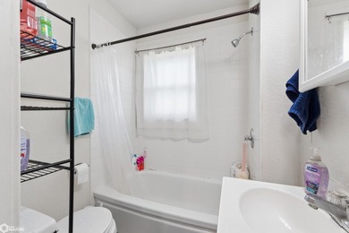 Turn-Key Investment Opportunity! This well-maintained - photo 17