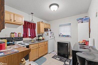Turn-Key Investment Opportunity! This well-maintained - photo 19