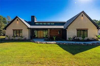 Lake Home For Sale in Larue, Texas