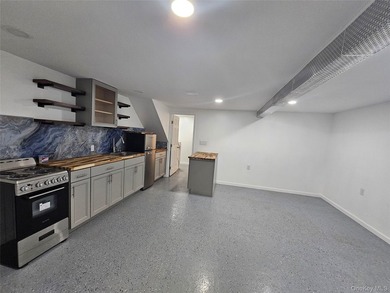 Welcome to 455 East 43rd Street, a classic Brooklyn attached - photo 24