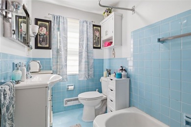 Welcome to this spacious four-bedroom Cape Cod located in the - photo 27