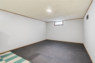 Welcome to this spacious four-bedroom Cape Cod located in the - photo 32