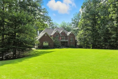 Discover luxury & privacy in this exquisite executive home. This - photo 5