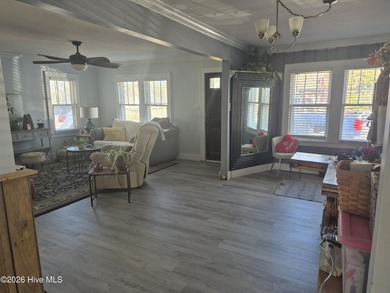 Cute inside-- two bed, two bath - vacation-type home. Recently - photo 11