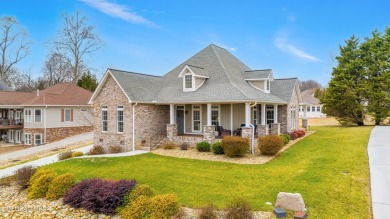 Lake Home For Sale in Loudon, Tennessee