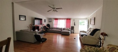 Spacious 4BR/2BA home on .81 acres in Acworth! With over 2,100 - photo 13