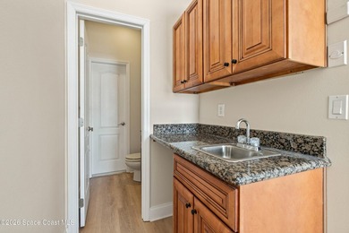 Custom Built and Absolutely Stunning pool home on a corner - photo 16