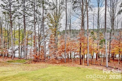 Stunning Waterfront Living on Lake Norman! This 2-year-old - photo 34