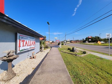 COMMERCIAL BUILDING FOR SALE in Perry, Florida! Building only is - photo 5