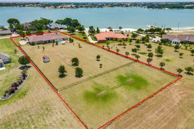 Lake Home For Sale in Waxahachie, Texas
