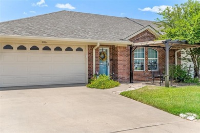 Lake Granbury Townhome/Townhouse For Sale in Granbury Texas